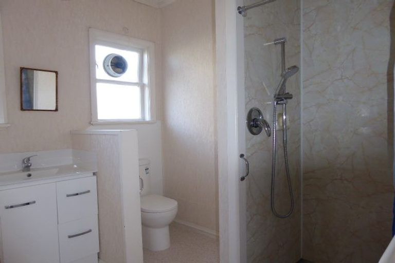 Photo of property in 5 Fry Street, Boulcott, Lower Hutt, 5010