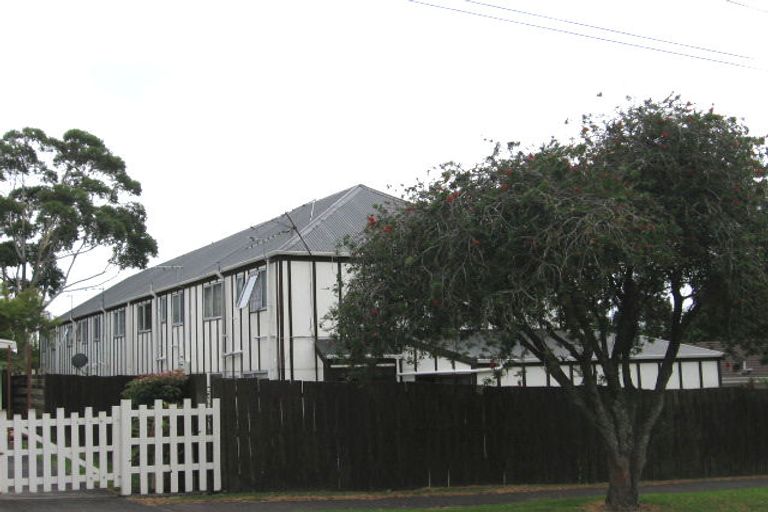 Photo of property in 3/9 Miro Street, New Lynn, Auckland, 0600