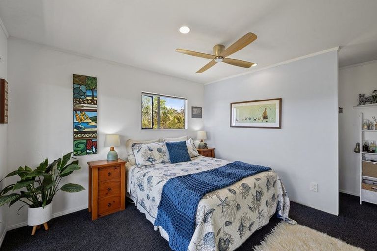 Photo of property in 2306b Cove Road, Mangawhai, 0573