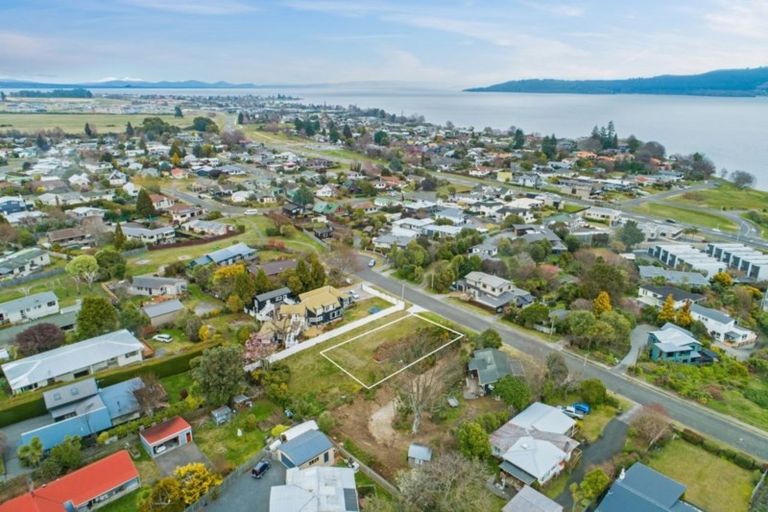 Photo of property in 24a Otupai Street, Two Mile Bay, Taupo, 3330