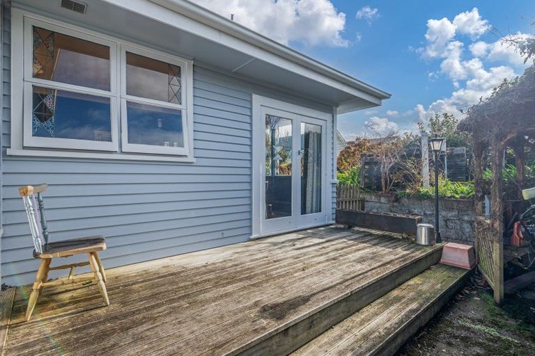 Photo of property in 72 Ormond Street, Woodville, 4920