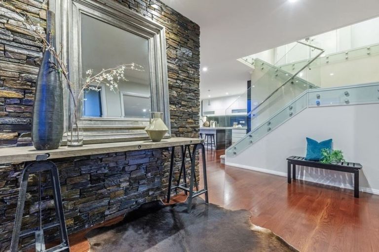 Photo of property in 4 Copper Lane, Long Bay, Auckland, 0630