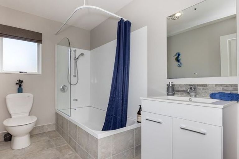 Photo of property in 39a Taradale Road, Marewa, Napier, 4110