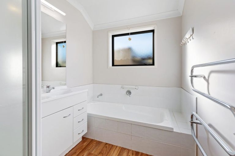 Photo of property in 109 Solomon Street, Brookfield, Tauranga, 3110