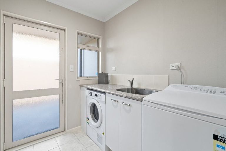 Photo of property in 48 Oxford Street, Te Puke, 3119