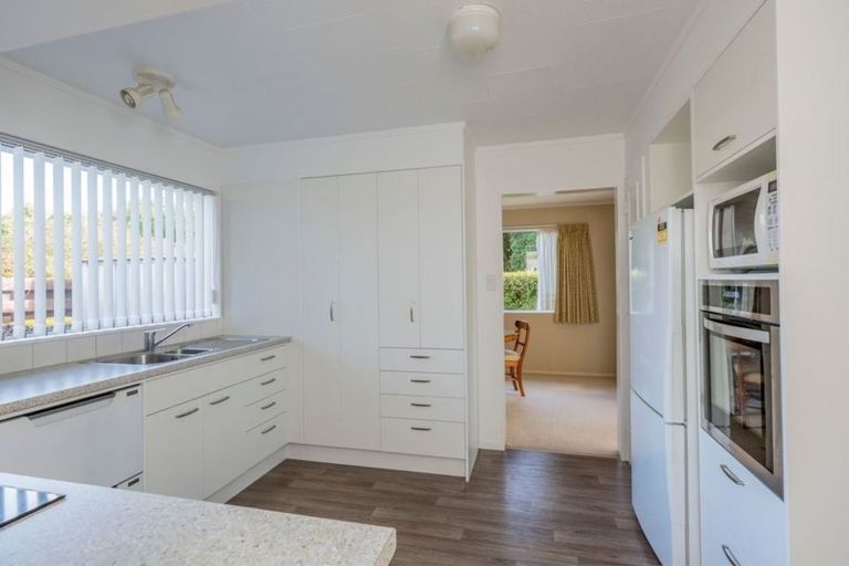 Photo of property in 90 Rimu Street, Waikanae, 5036