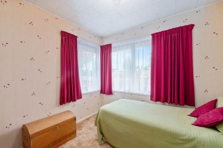 Photo of property in 15 Tawavale Street, Pukehangi, Rotorua, 3015