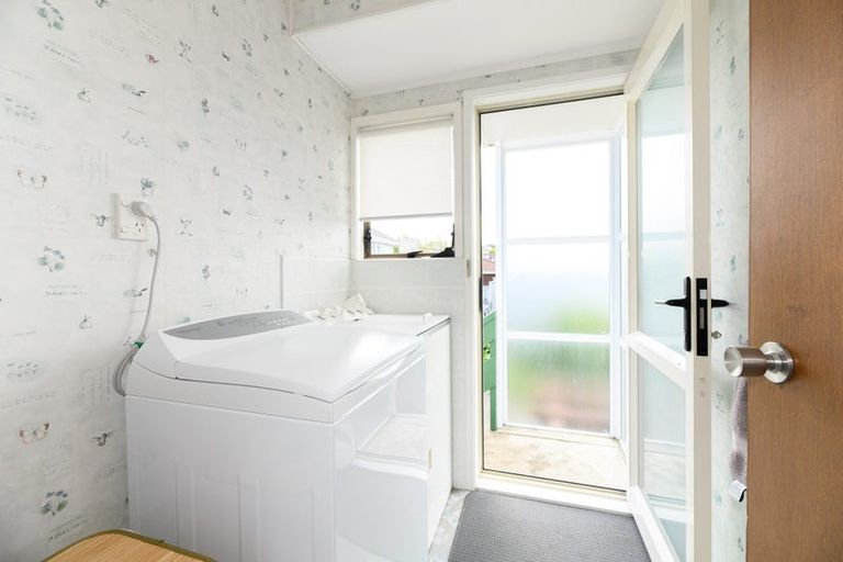 Photo of property in 1/26 Quebec Road, Milford, Auckland, 0620