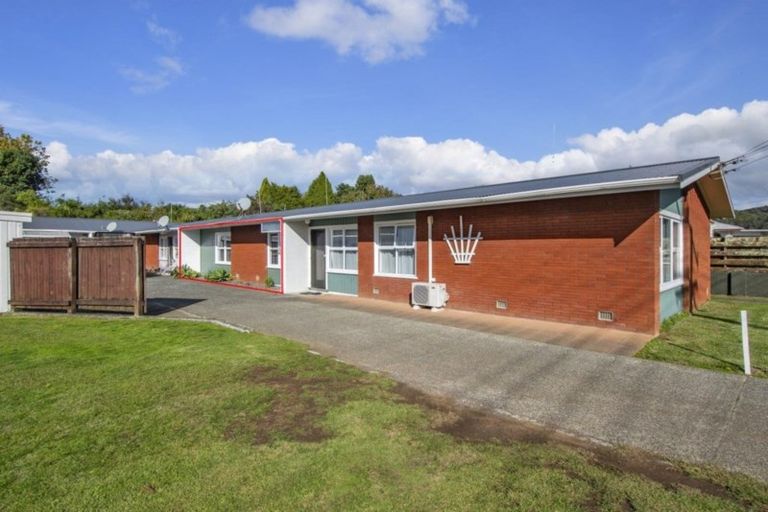 Photo of property in 3/37 Western Hills Drive, Kensington, Whangarei, 0112