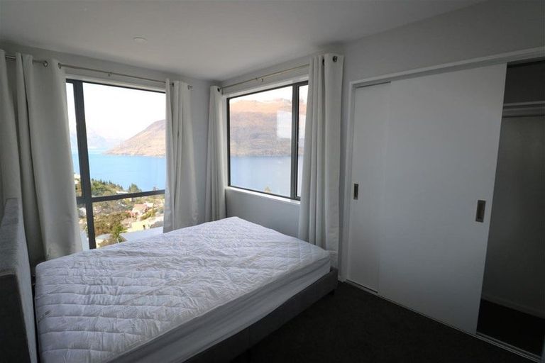 Photo of property in 57a-b Dart Place, Fernhill, Queenstown, 9300