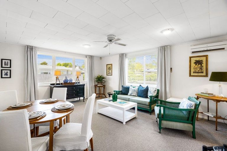 Photo of property in 36c Lucknow Road, Havelock North, 4130