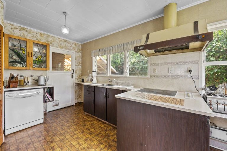 Photo of property in 42 Given Street, Havelock North, 4130