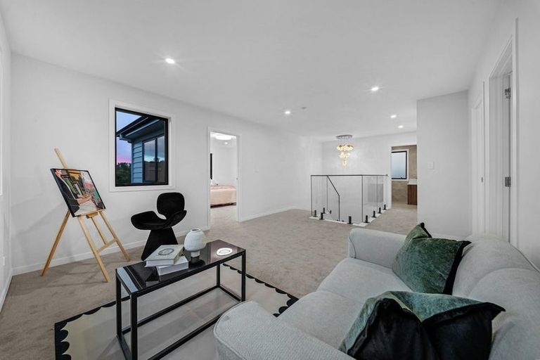Photo of property in 26b Henriette Place, Totara Park, Auckland, 2576