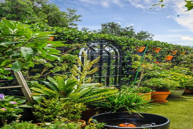 Photo of property in 30 Grey Warbler Road, Hobsonville, Auckland, 0616