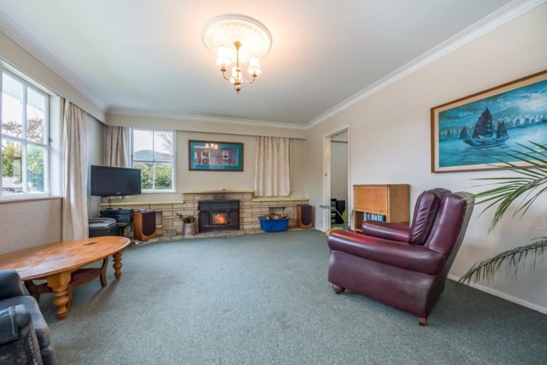 Photo of property in 14 Flavia Grove, Clouston Park, Upper Hutt, 5018
