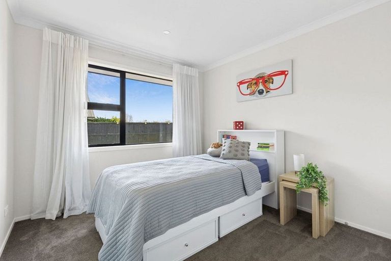 Photo of property in 54 Norfolk Drive, Cambridge, 3434