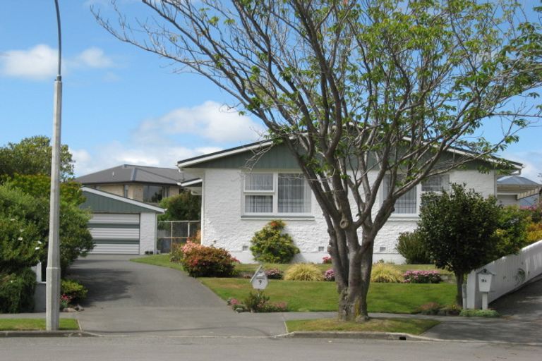 Photo of property in 9 Kirkdale Place, Avonhead, Christchurch, 8042