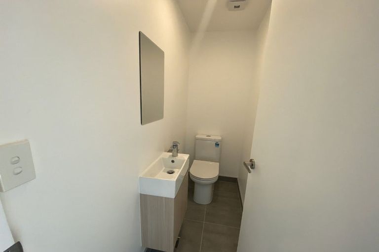 Photo of property in 33 Hinonga Loop, Silverdale, 0932