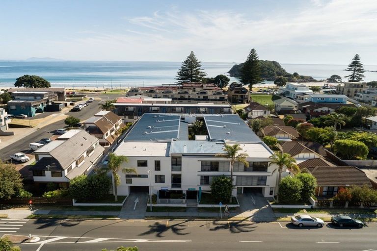 Photo of property in Atlas Apartments, 2/49 Maunganui Road, Mount Maunganui, 3116