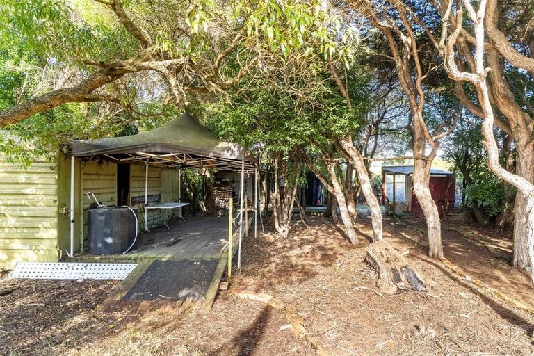 Photo of property in 86 Beach Road, Long Beach, Port Chalmers, 9081