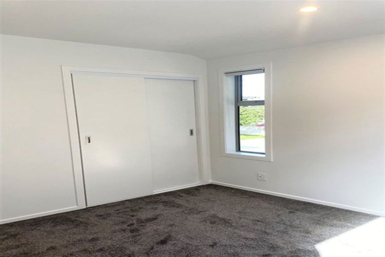 Photo of property in 2 Collingwood Street, Waterloo, Lower Hutt, 5011