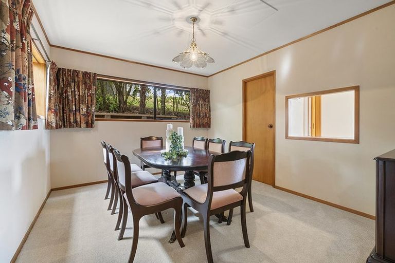 Photo of property in 85 Kennedy Avenue, Forrest Hill, Auckland, 0620