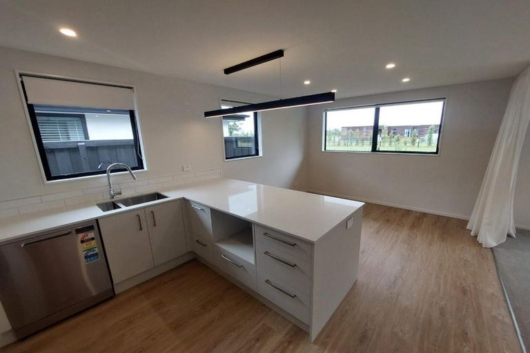 Photo of property in 4 Kekewai Place, Halswell, 8025