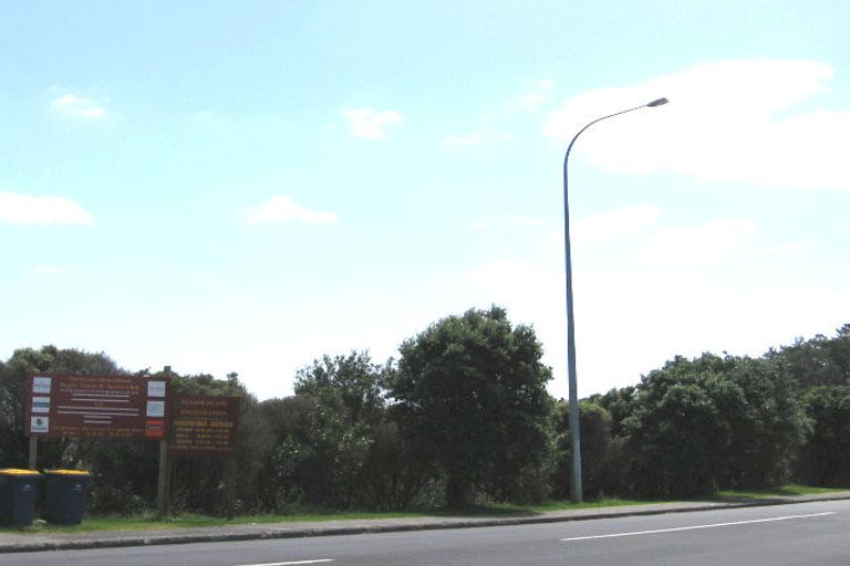 Photo of property in 120 Birkenhead Avenue, Birkenhead, Auckland, 0626