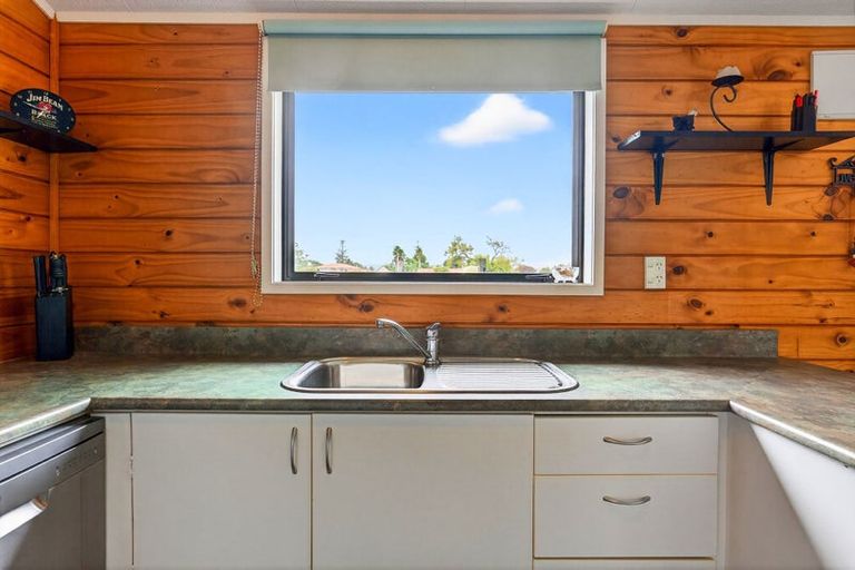 Photo of property in 203a Parkhurst Road, Parakai, 0830