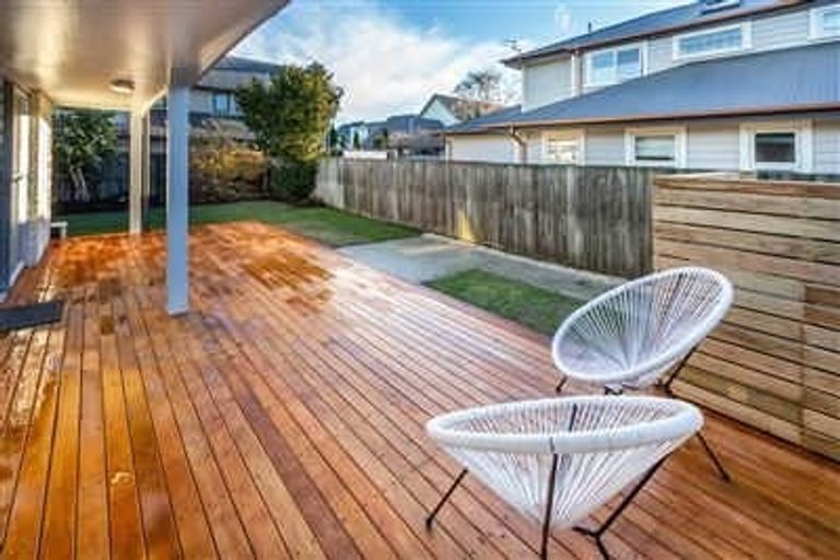 Photo of property in 1/9 Somme Street, St Albans, Christchurch, 8014