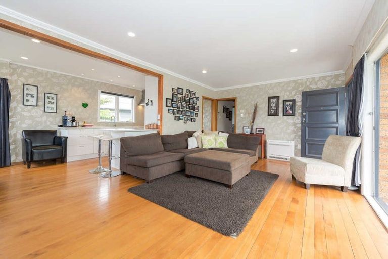 Photo of property in 40 English Street, St Andrews, Hamilton, 3200