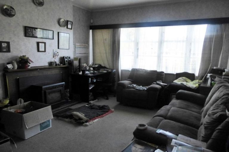 Photo of property in 7 Purser Grove, Fairfield, Lower Hutt, 5011