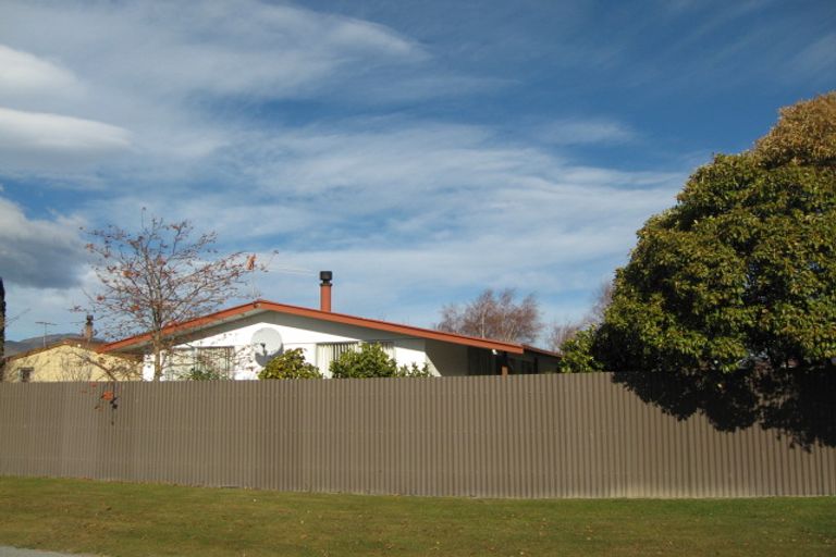 Photo of property in 3 Clare Place, Cromwell, 9310