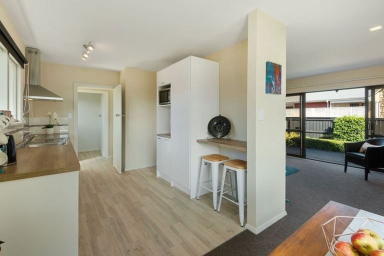 Photo of property in 16 Royleen Street, Casebrook, Christchurch, 8051