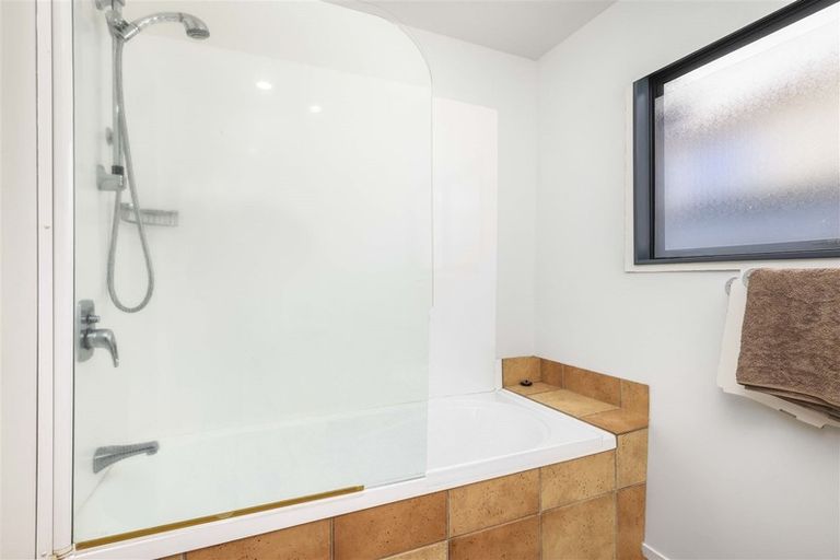 Photo of property in 54 Brymer Road, Grandview Heights, Hamilton, 3200