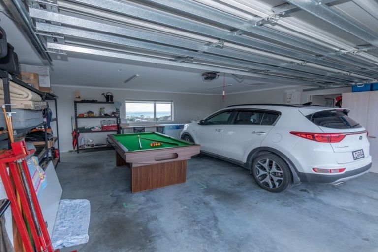 Photo of property in 6 Christine Drive, Coopers Beach, 0420