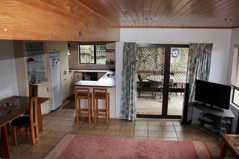 Photo of property in 2 Campbell Street, Whitianga, 3510