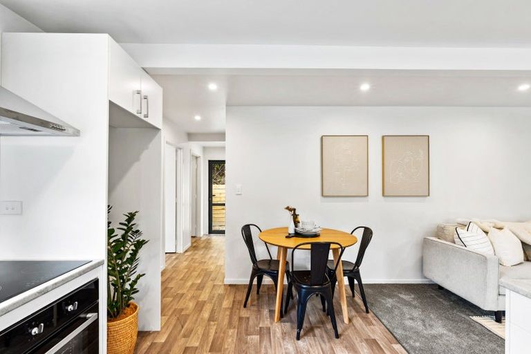 Photo of property in 25 Main Street, Hospital Hill, Napier, 4110