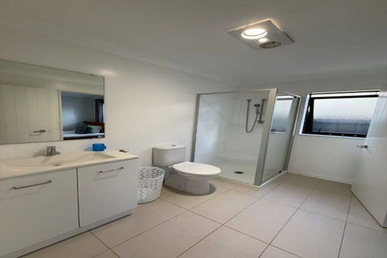 Photo of property in 1 Joseph Street, Flat Bush, Auckland, 2019