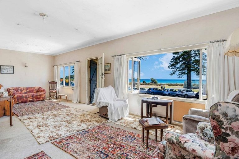 Photo of property in 39 Marine Parade, Mount Maunganui, 3116
