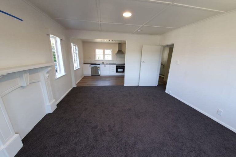 Photo of property in 17 Karaka Street, Wainuiomata, Lower Hutt, 5014