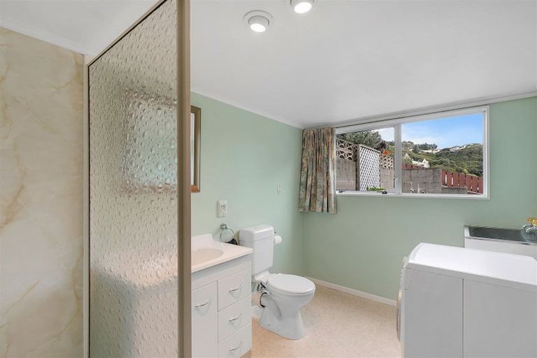 Photo of property in 14 Spey Place, Papakowhai, Porirua, 5024