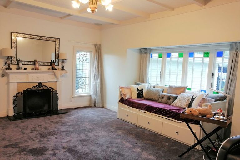 Photo of property in 8 Harrison Avenue, Belmont, Auckland, 0622