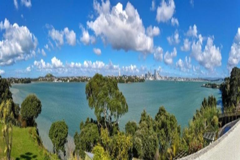 Photo of property in 31a Norwood Road, Bayswater, Auckland, 0622