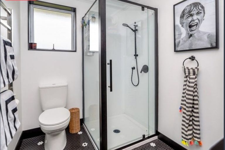 Photo of property in 38b Mcmaster Street, Greytown, 5712