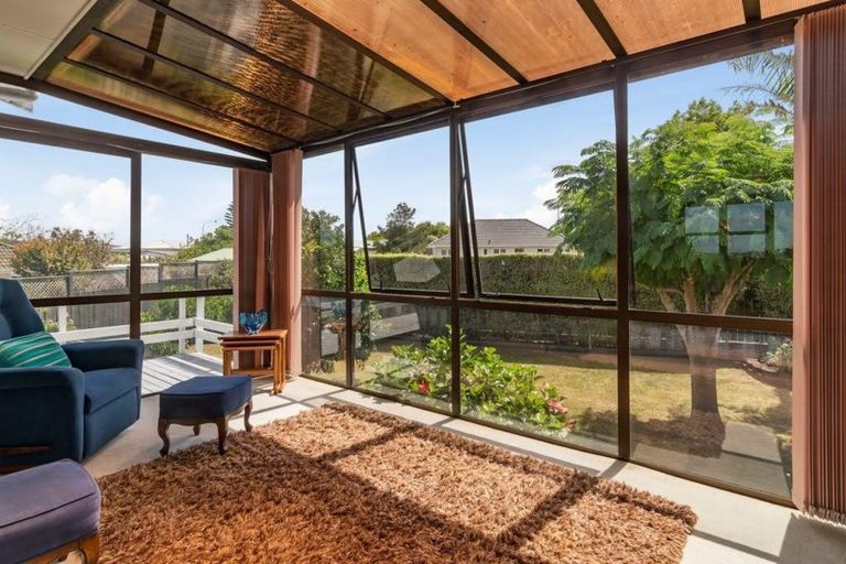 Photo of property in 14 Bannister Place, New Windsor, Auckland, 0600