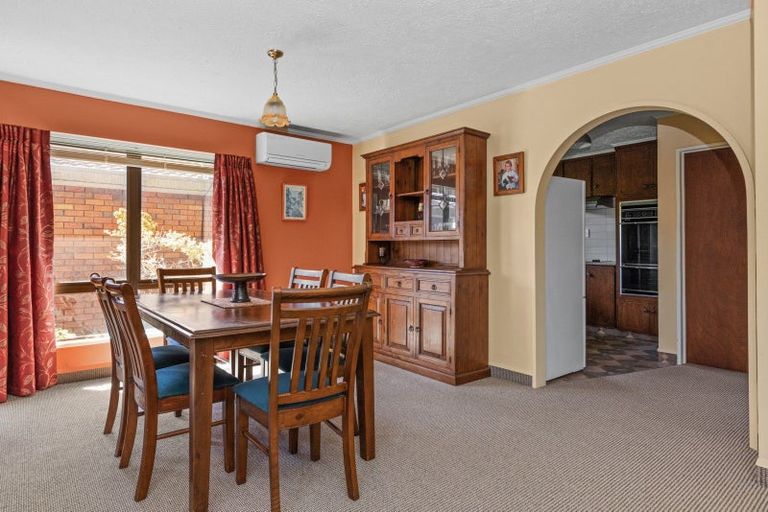 Photo of property in 3/14 Avondale Road, Taradale, Napier, 4112