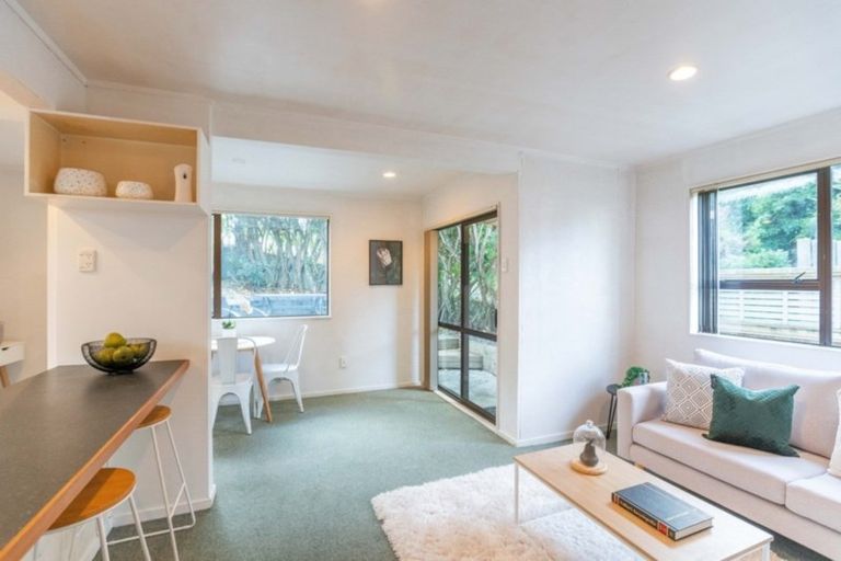 Photo of property in 11a Monowai Road, Johnsonville, Wellington, 6037