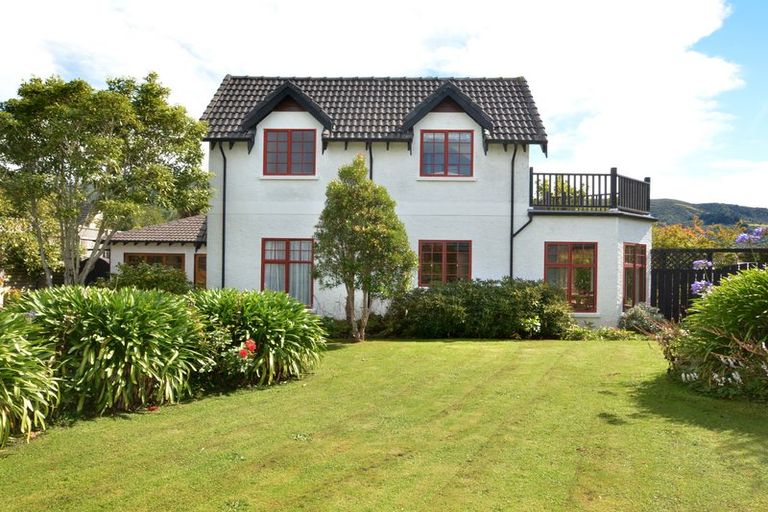 Photo of property in 1 Hadley Close, Glenleith, Dunedin, 9010