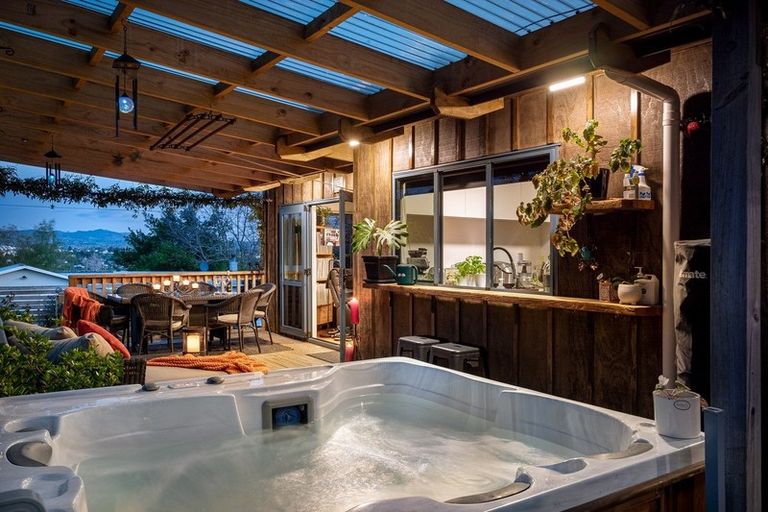 Photo of property in 17 Paine Street, Judea, Tauranga, 3110